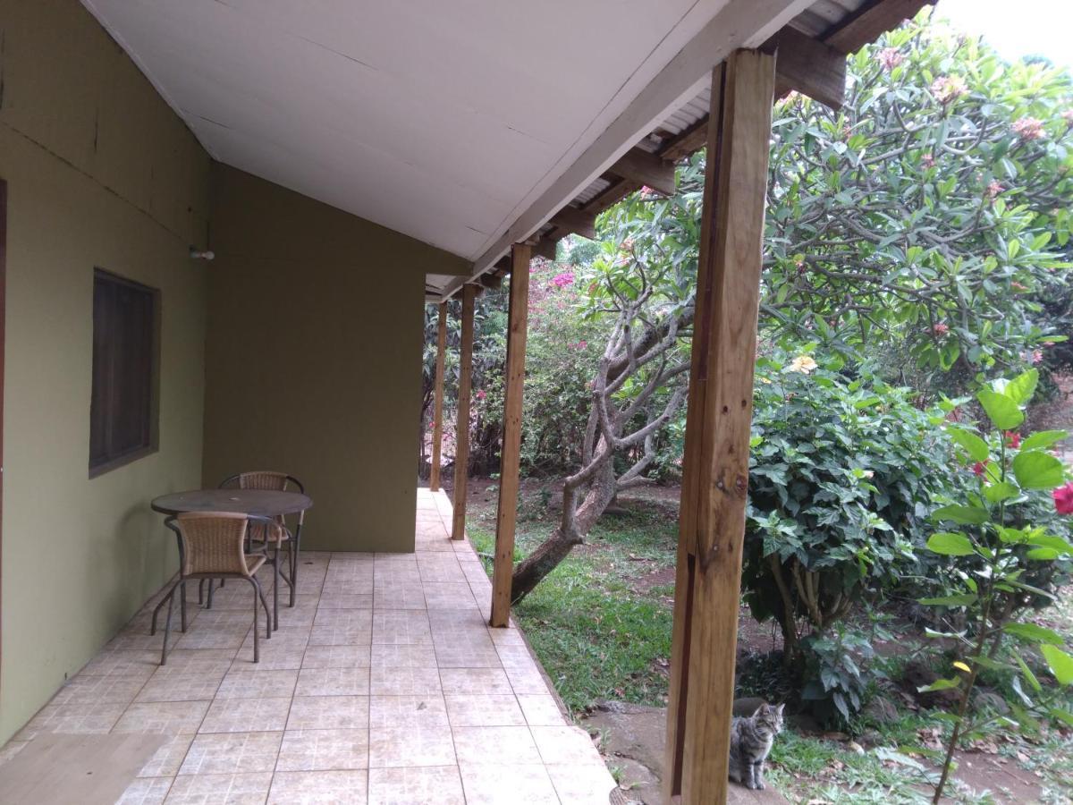 Hare O Ahani Hanga Roa Exterior photo